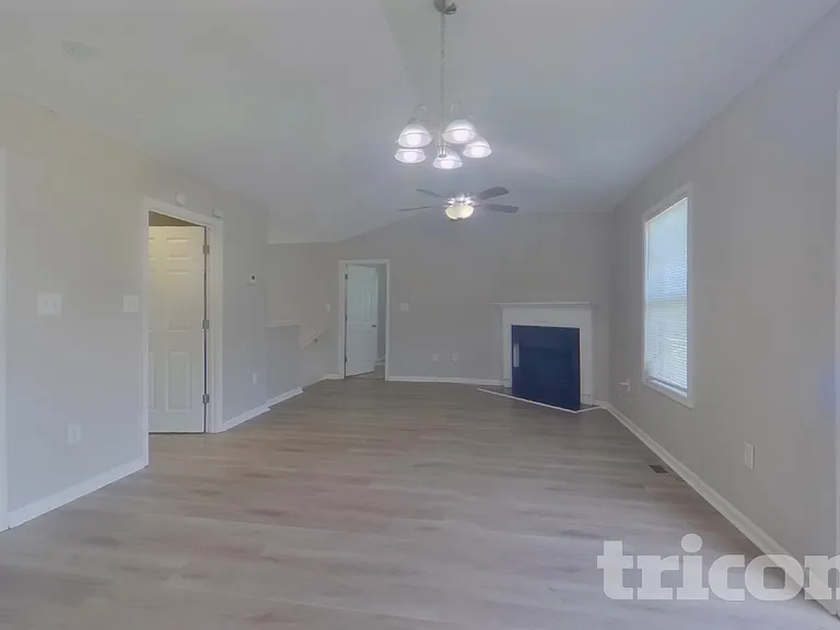 117 Elder Dr — Photo 4