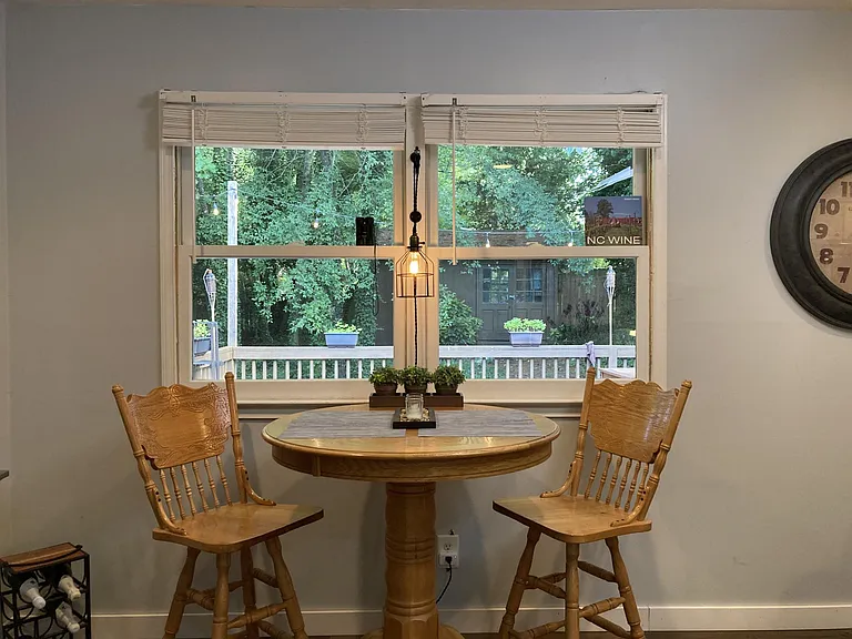 6305 Dixon Dr — Photo 14