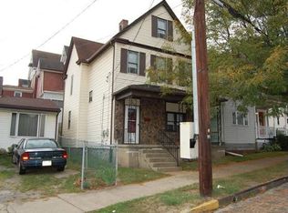 506 Wood St, Pitcairn, PA 15140