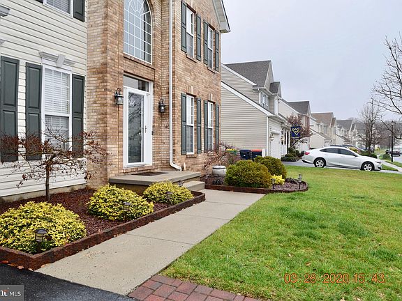 3rd image of 236 Porky Oliver Dr
