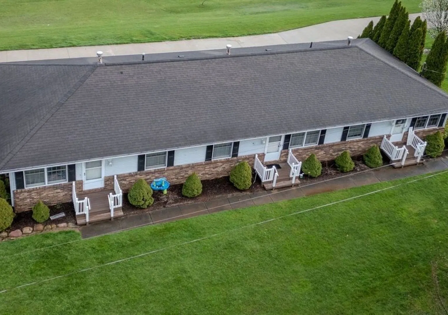 3198 Dewalt Dr — Photo 1