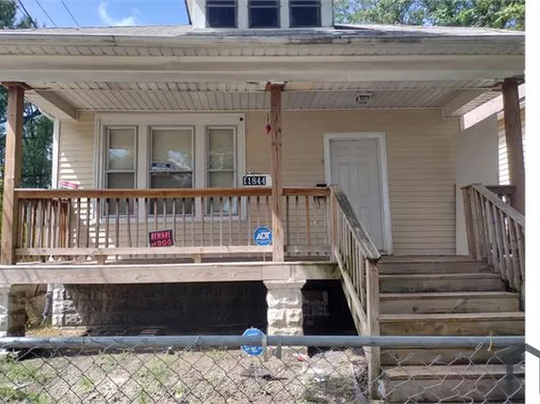11844 S Yale Ave, Chicago, IL 60628