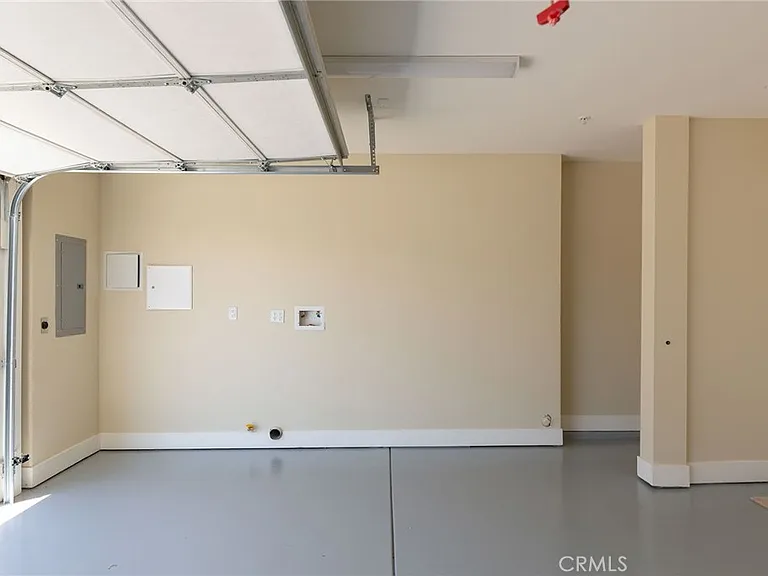 11845 Grevillea Ave — Photo 28