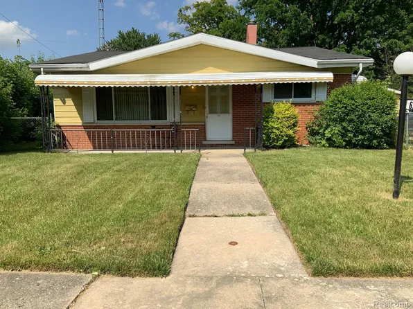 6226 David Berger St, Mount Morris, MI 48458