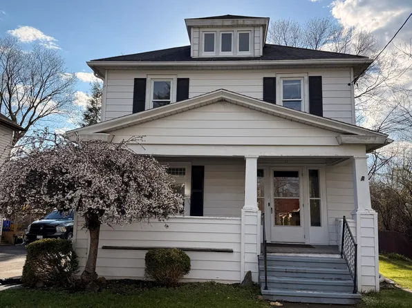 33 Park St, Binghamton, NY 13905