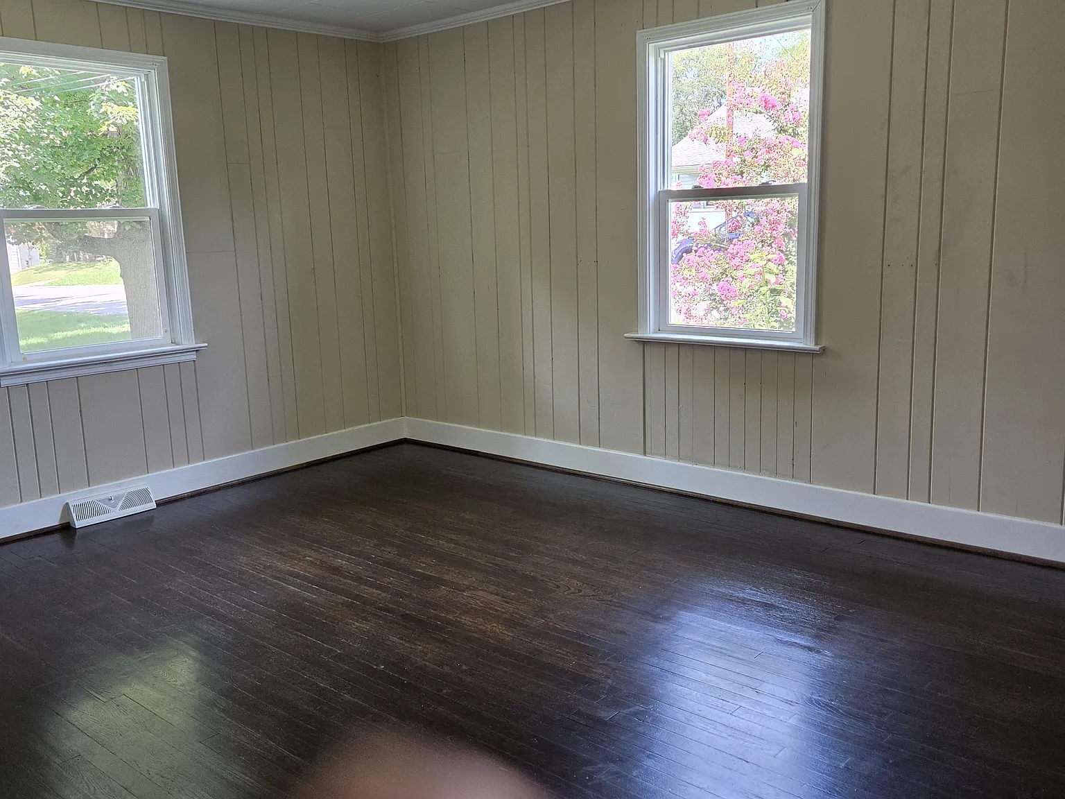 2 bed, 968 sqft, $1,350 — Photo 4