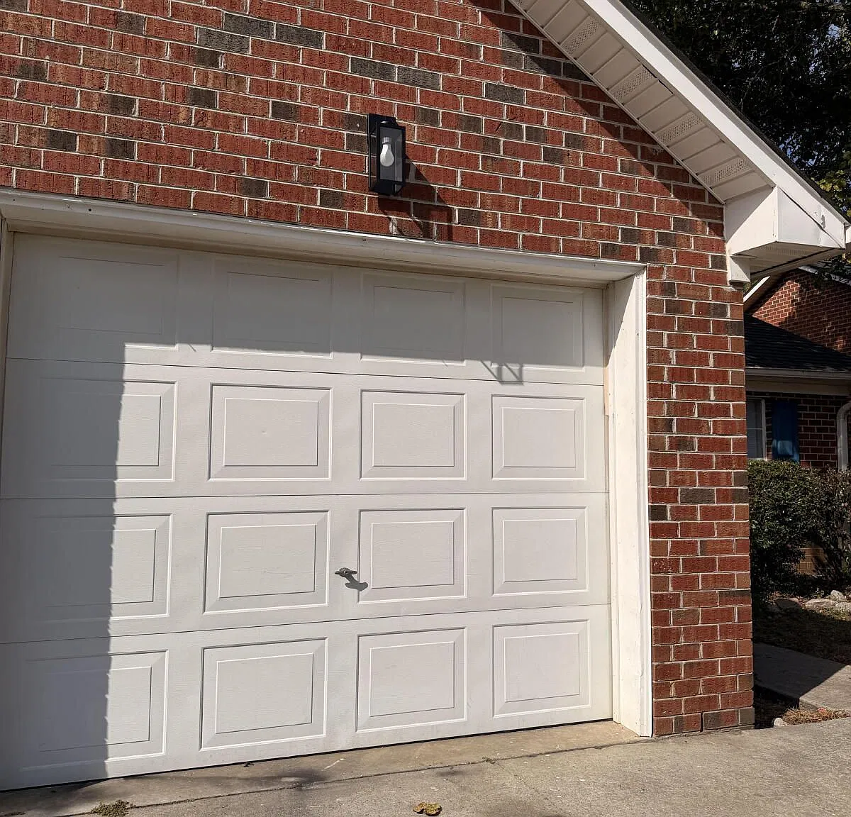 2 bed, 2.0 bath, 1068 sqft, $1,175 — Photo 2