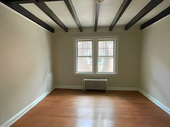 158-B1 Collins St, Hartford, CT