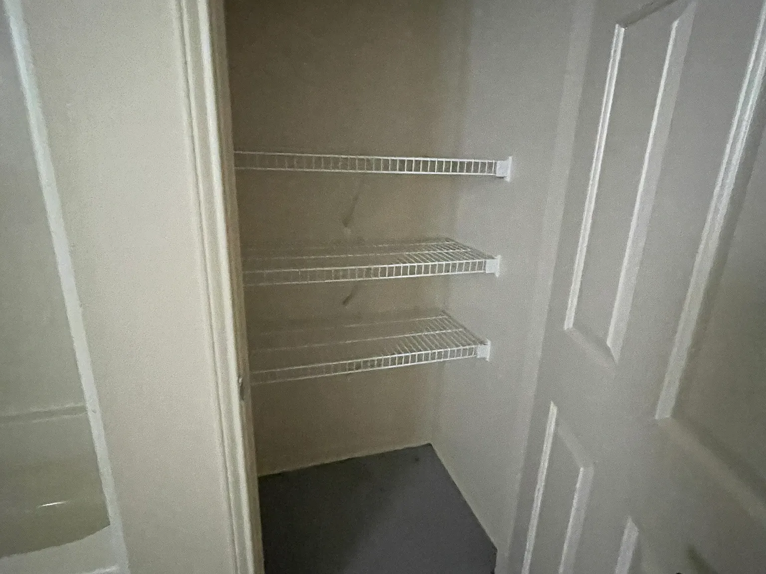 3 bed, 1156 sqft, $950 — Photo 4
