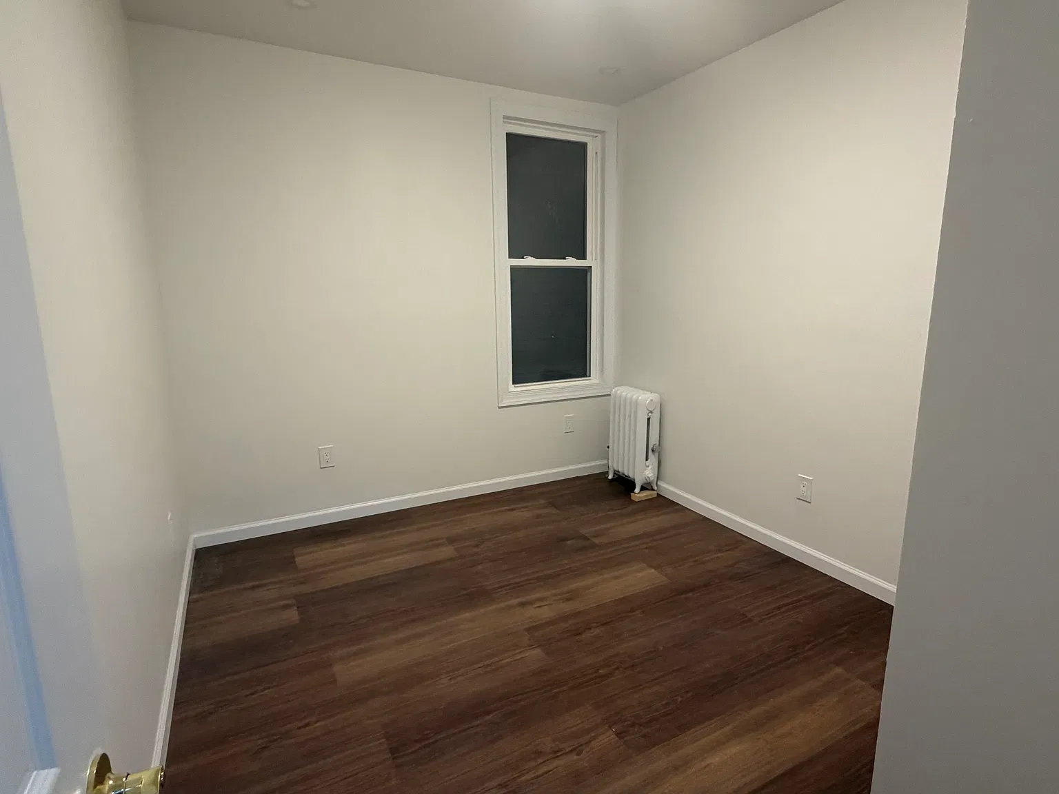 4 bed, $3,800 — Photo 2