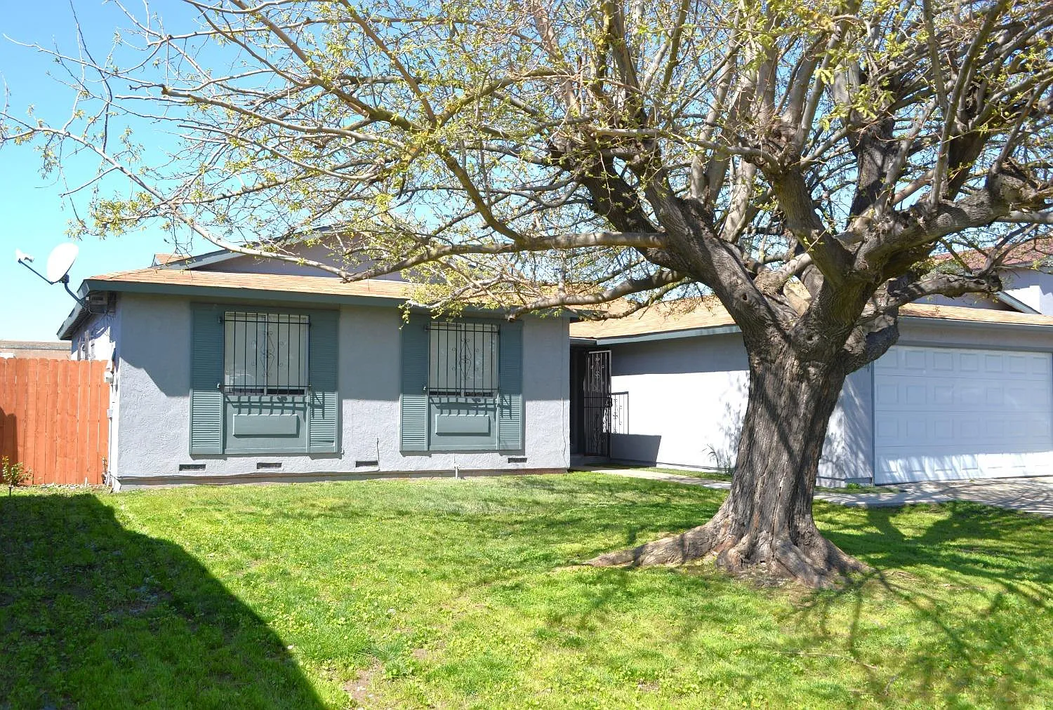 7574 29th Street photo 1