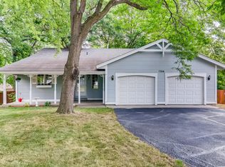 7704 Aquila Ave N, Brooklyn Park, MN 55445