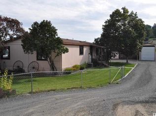 2020 13th St, Clarkston, WA 99403