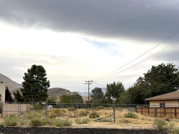 4421 Juniper Ln, Lake Isabella, CA 93240