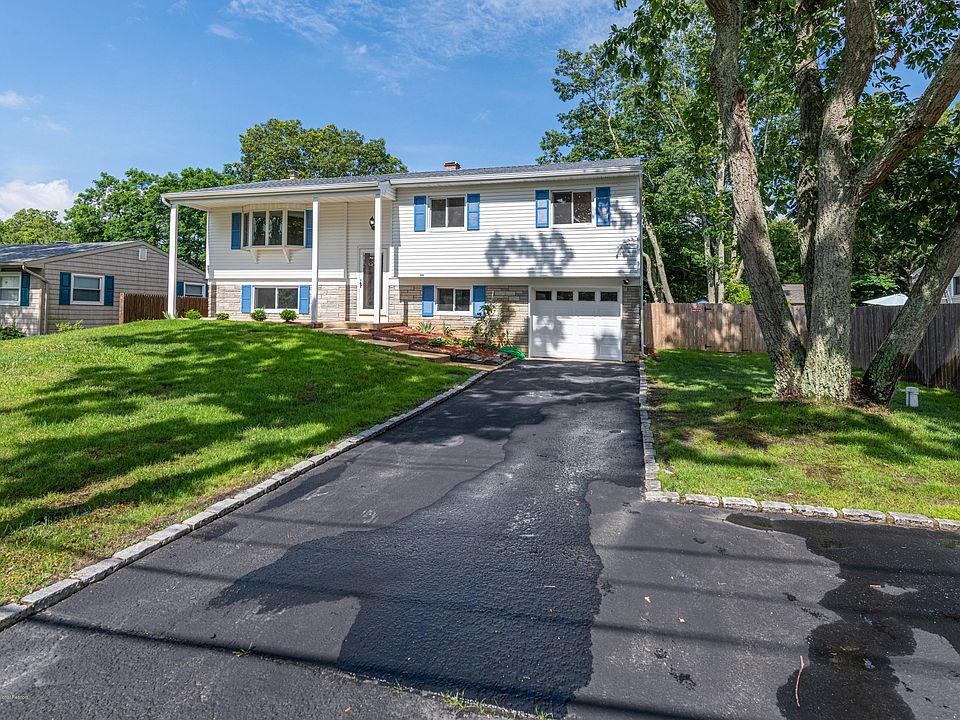 1st image of 76 Jonquil Ln