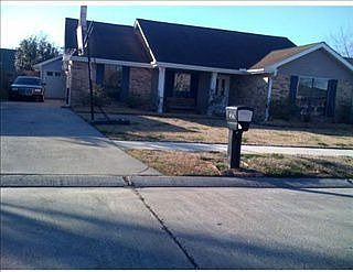 1st image of 456 Evergreen Dr