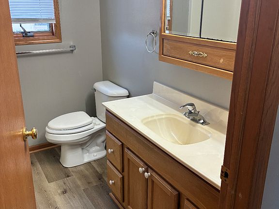 5th image of 5995 Christine Ct