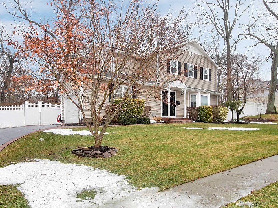 1st image of 15 Jamar Ln
