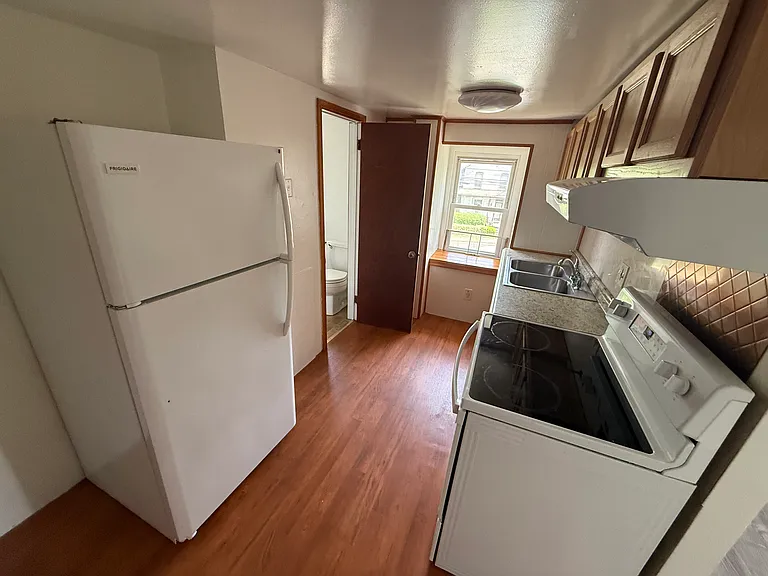 134 S Main St #3 — Photo 4