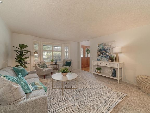5th image of 3101 SE Briarwood Dr
