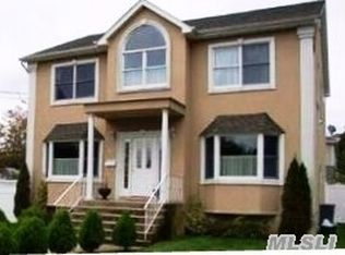 2314 Frankel Blvd, Merrick, NY 11566