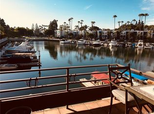 327 Long Point, Long Beach, CA 90803