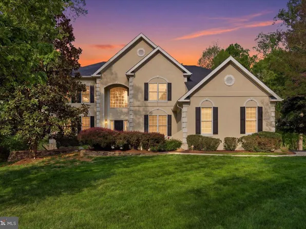 19586 Saratoga Springs Pl, Ashburn, VA 20147