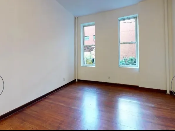 405 West 54th Street image 1 of 4