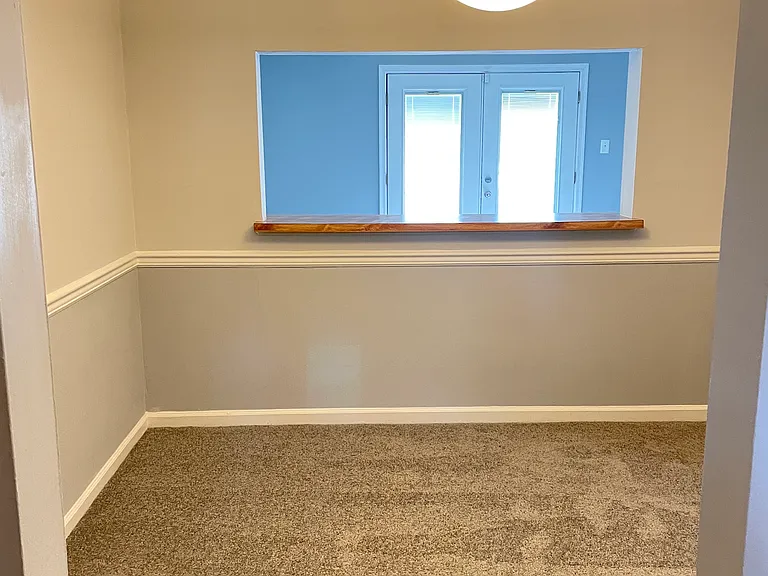 2221 Sedgewick Dr — Photo 5