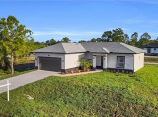 1109 Edgewood ST E, LEHIGH ACRES, FL 33974