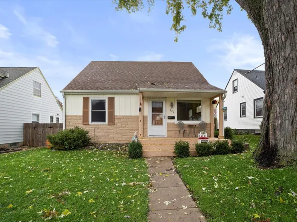 926 South 102nd STREET, West Allis, WI 53214