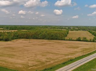 61551 Gratiot Ave, Lenox, MI 48048