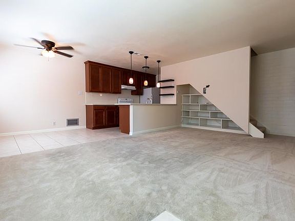 3rd image of 1382 Branham Ln Unit 2