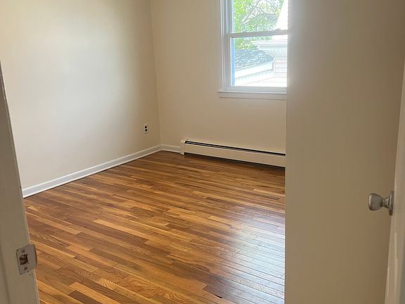 5th image of 14 S Mill St
