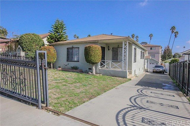 1st image of 3250 Pueblo Ave