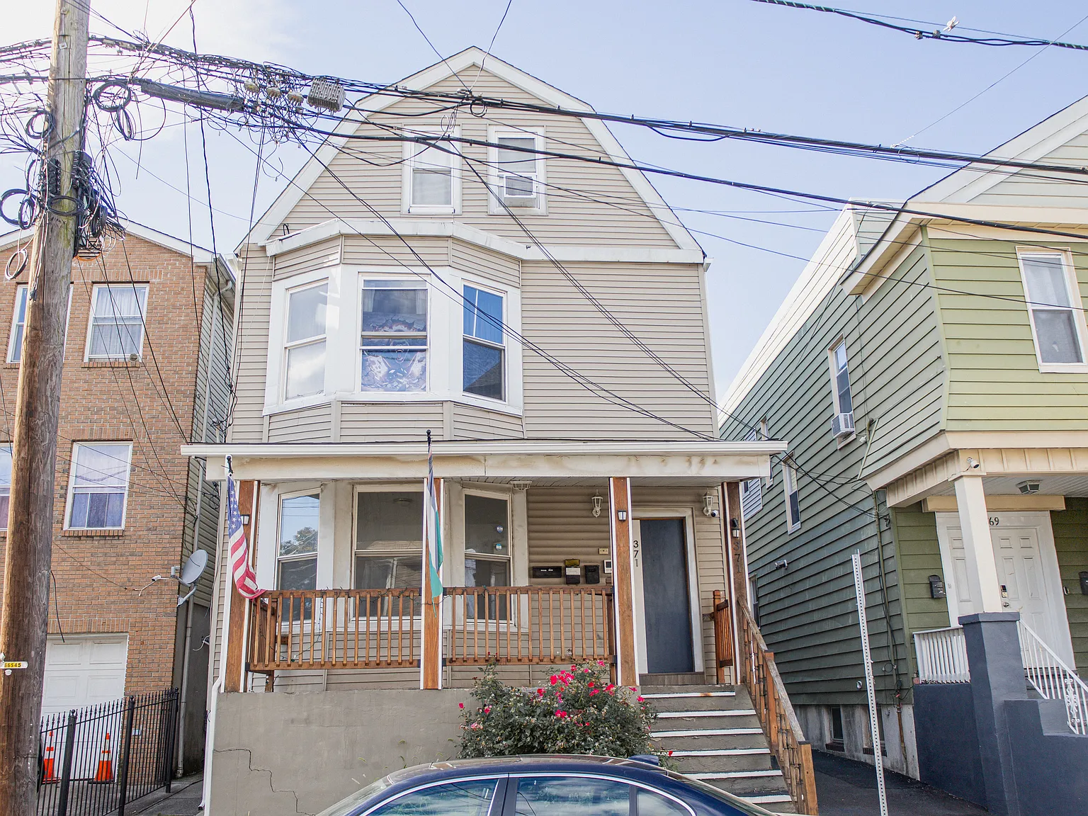 371 Badger Ave — Photo 4