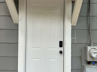 2805 Bedford Ave, Raleigh, NC 27607