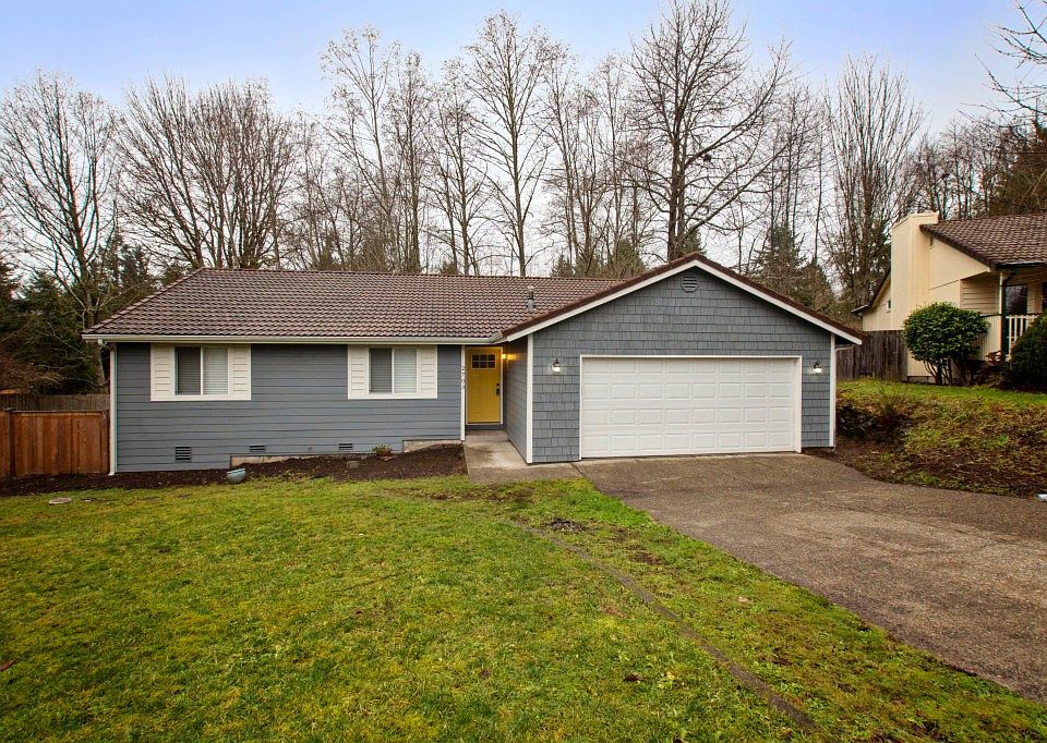 1st image of 2703 Hampton Ct SE