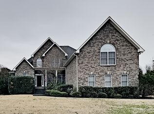 1016 Tower Hill Ln, Hendersonville, TN 37075