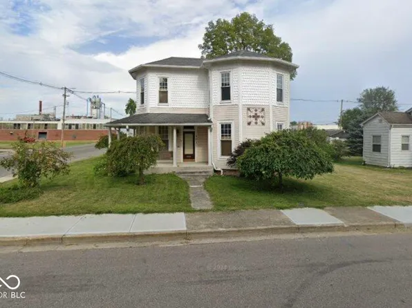 401 S Walnut St, Edinburgh, IN 46124