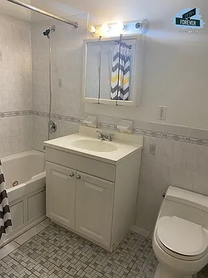 Rented by Fifth & Forever LLC | media 43