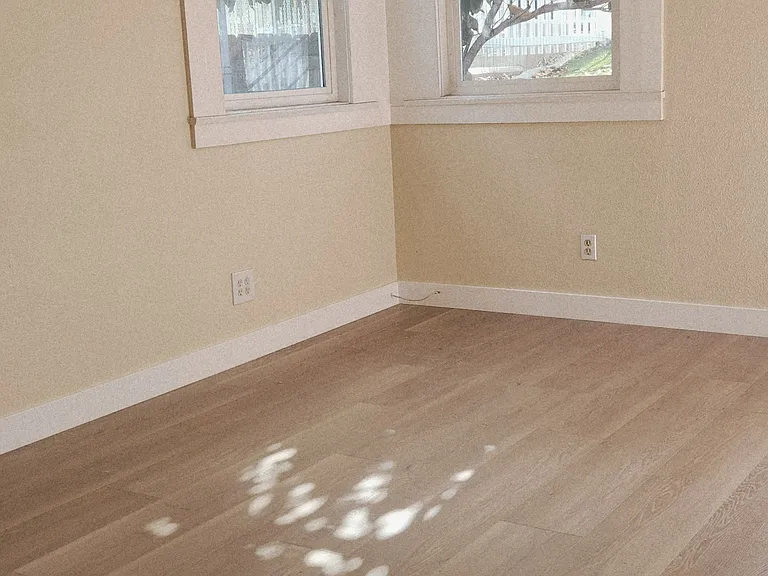 3744 Swift Ave — Photo 20