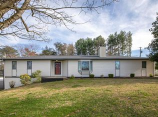 575 Tennessee Dr, Livingston, TN 38570