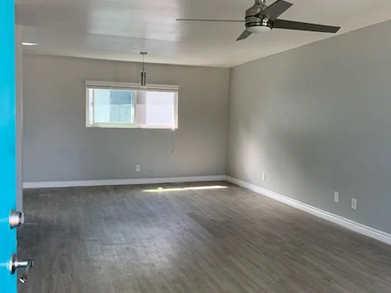 4545 Contour Blvd. — Photo 11