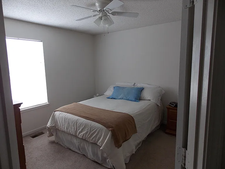 464 Spring Ave — Photo 7