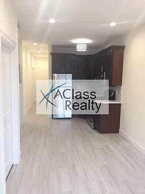 Rented by A Class Realty Long Island City LLC | media 1