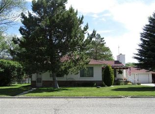 543 1st St, Wells, NV 89835