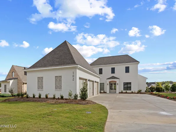 102 Venice Cir, Madison, MS 39110