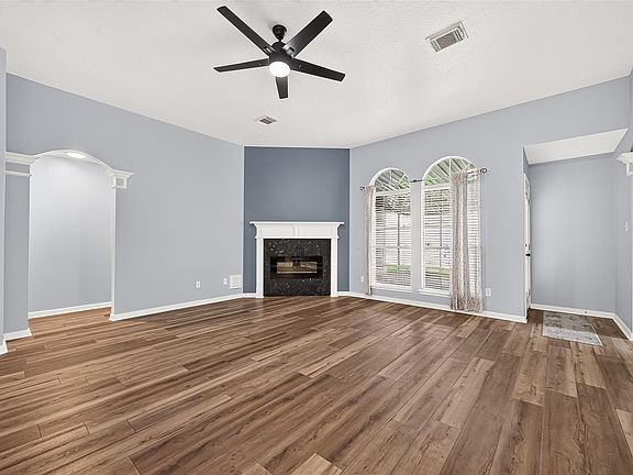 3rd image of 12007 Viola Ct