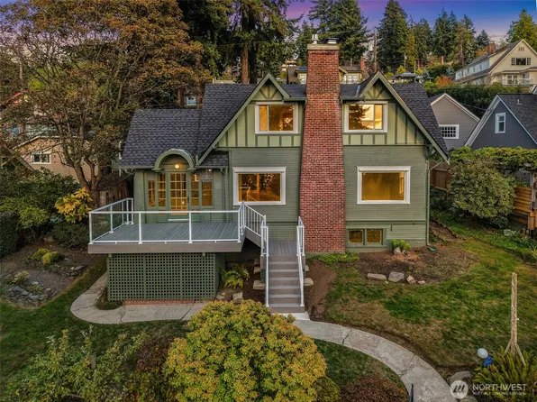 443 15th Street, Bellingham, WA 98225